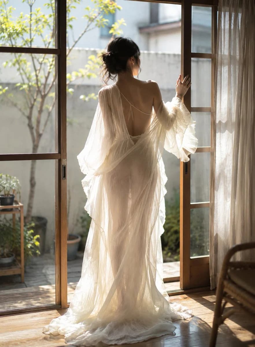 Morning Light Interior Portrait with social-ready composition, lifestyle framing and shareable visual storytelling